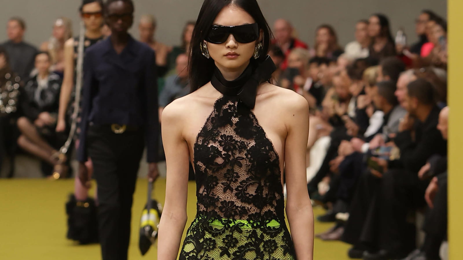 Look 44