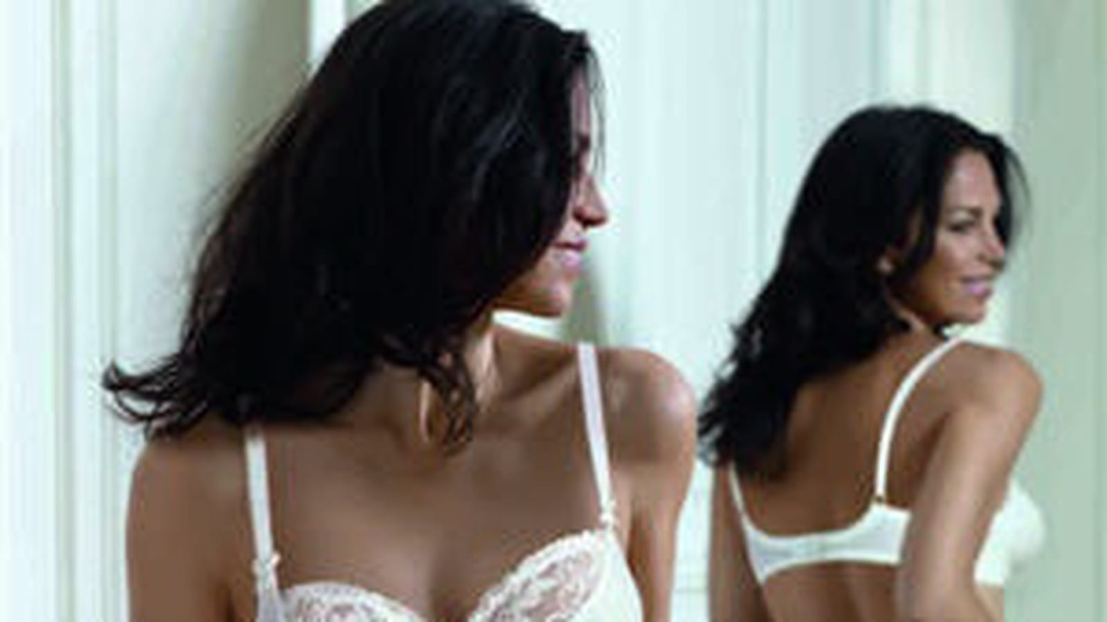 Parure "Microfibre et Dentelle" de Playtex