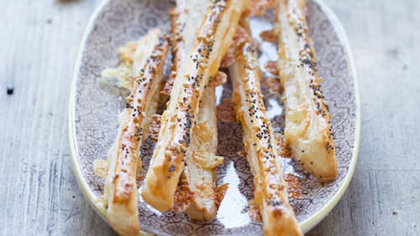 Feuilletés apéritifs au reblochon