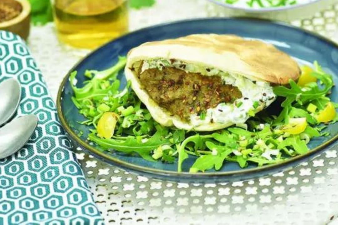 Pita gourmande au caviar d'aubergine