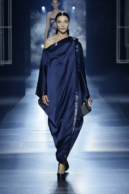 Look 18&nbsp;du d&eacute;fil&eacute; Fendi Couture