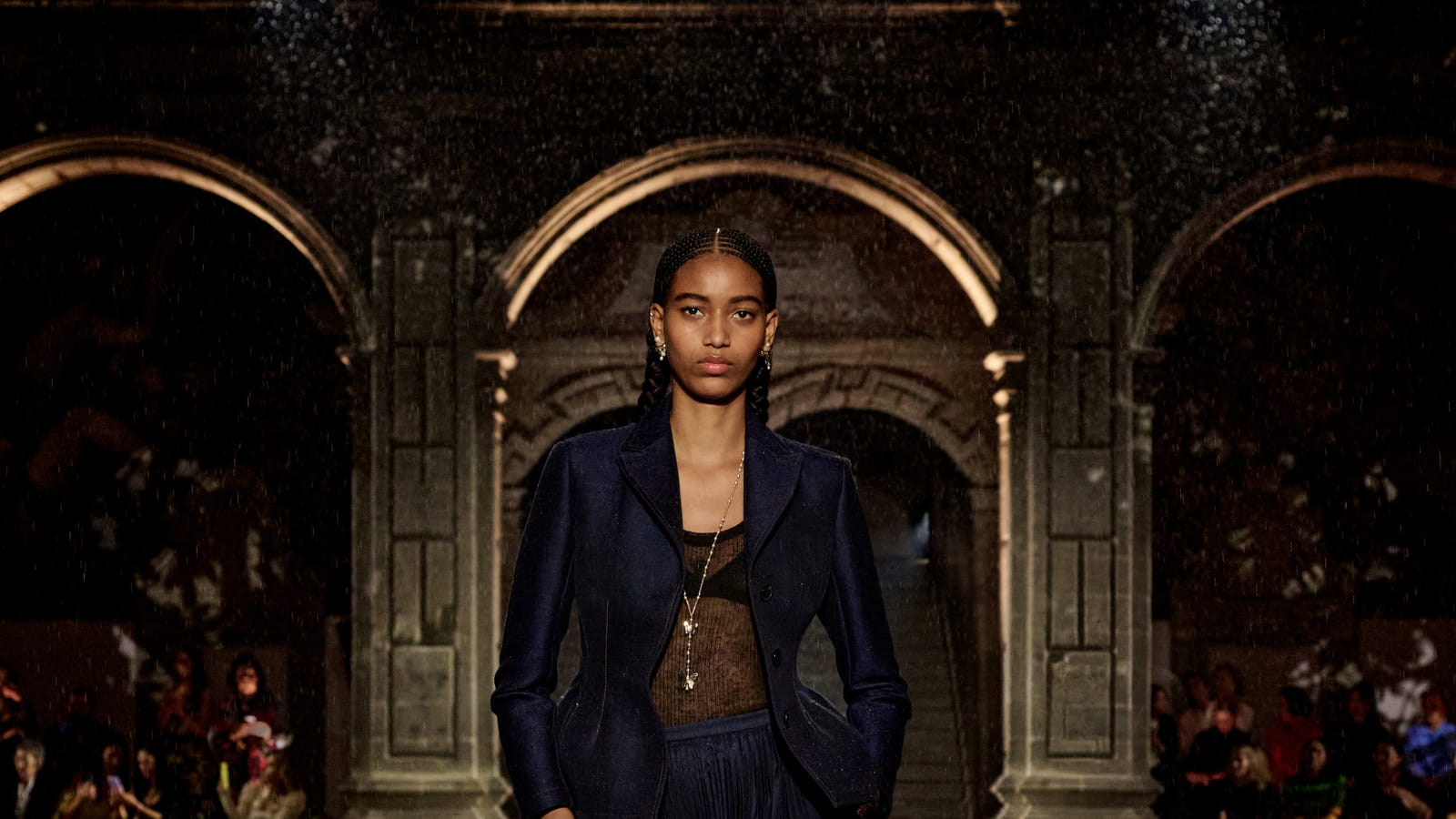 Look 65
