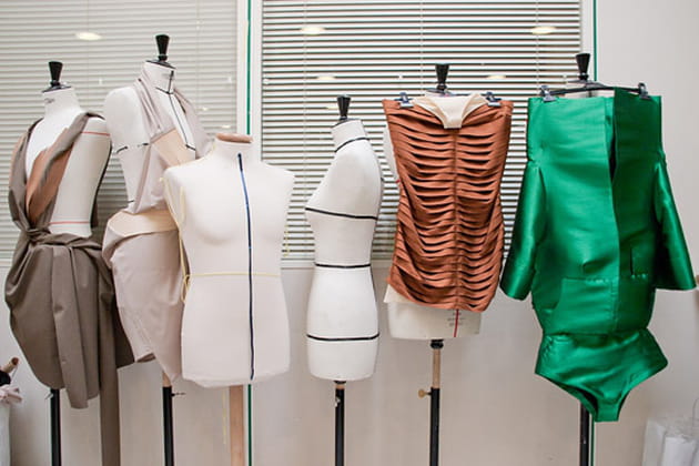 A un mois du défilé