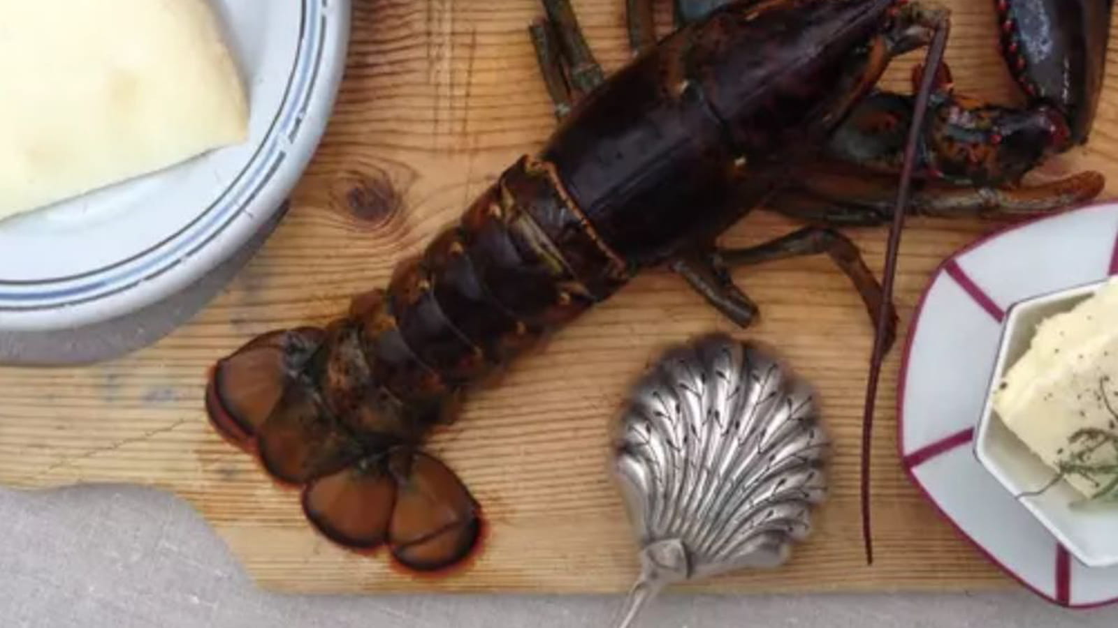 Homard bleu rôti façon thermidor à l’Ossau-Iraty et son risotto au champagne