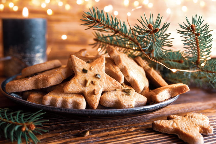 Biscuits, sabl&eacute;s et g&acirc;teaux de No&euml;l : recettes faciles et rapides