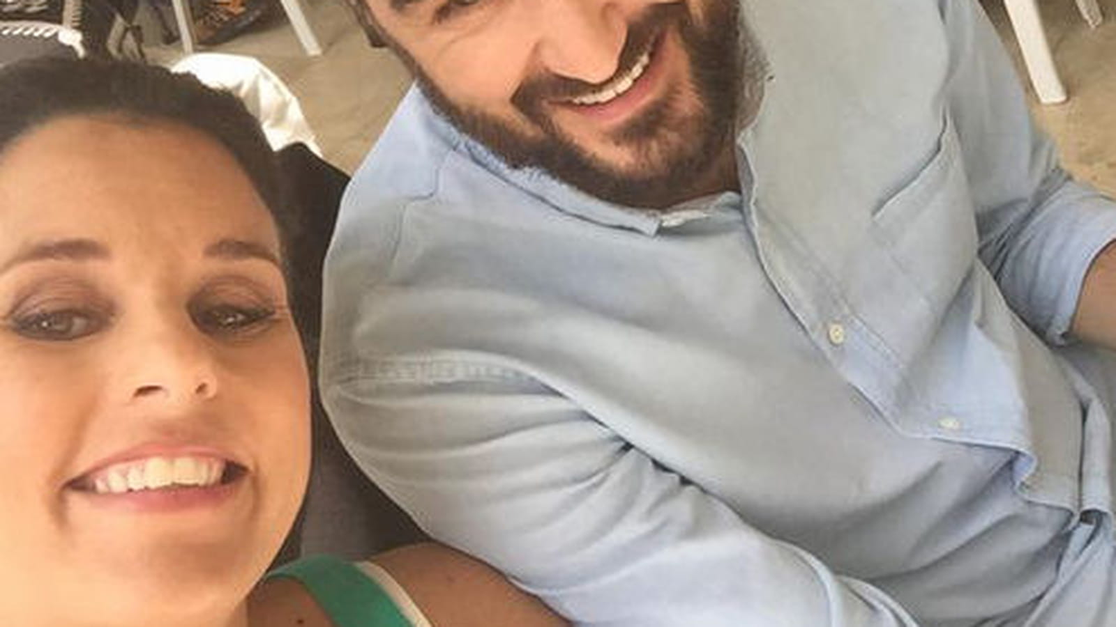 Cyril Lignac et Faustine Bollaert posent déj'