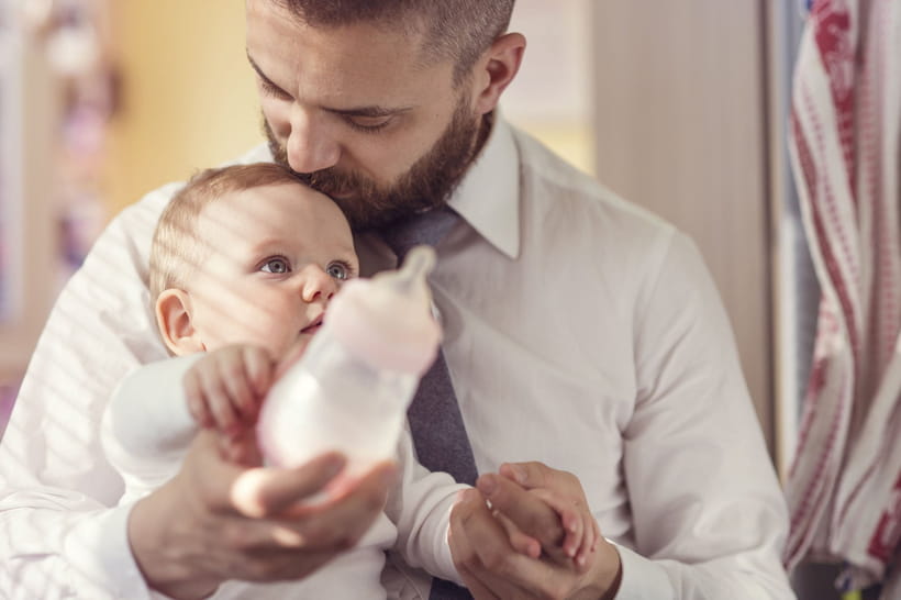 Quelle Eau Utiliser Pour Preparer Le Biberon De Son Bebe