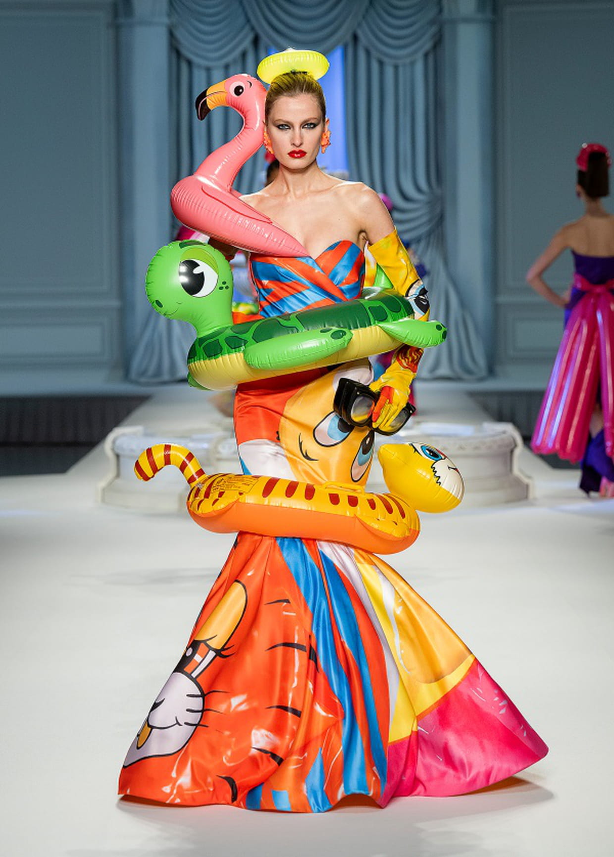 moschino bow tie