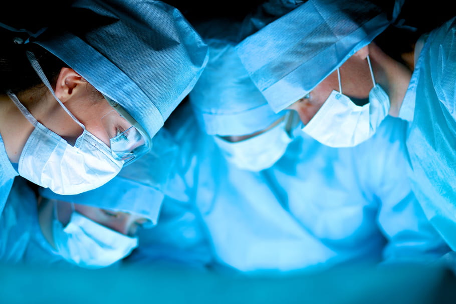 Scandale des dispositifs médicaux : certains implants mammaires retirés du marché
