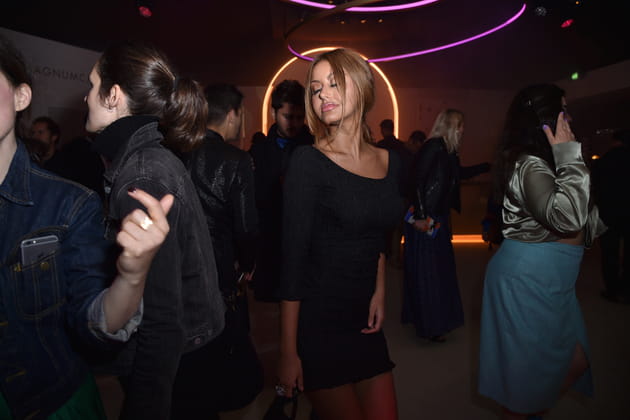 Zahia Dehar enflamme le dancefloor &agrave; la soir&eacute;e Magnum