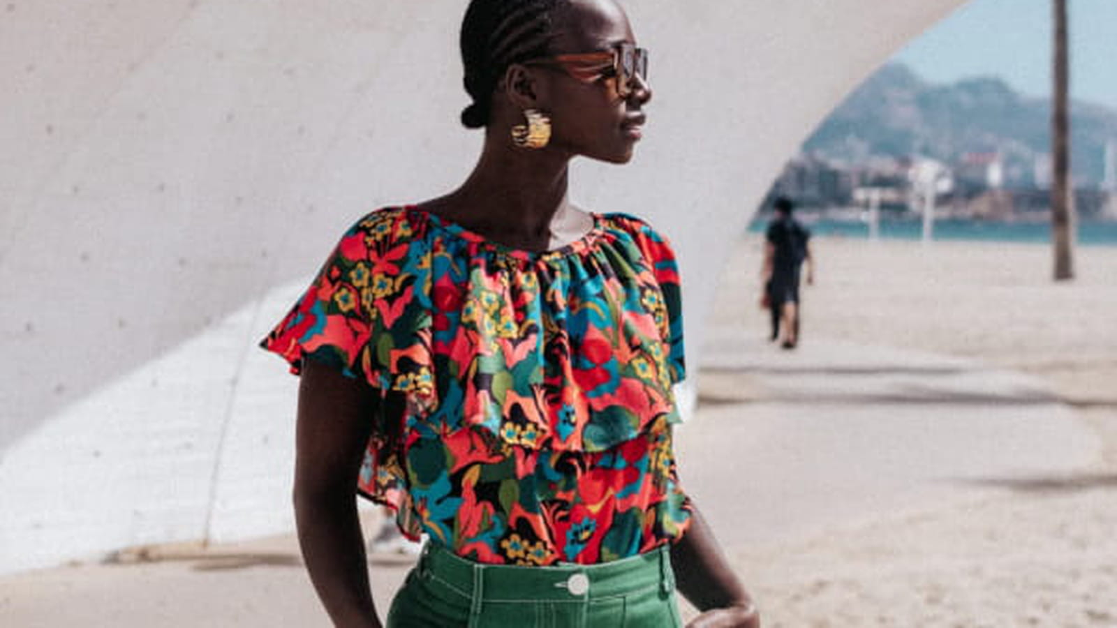 Débardeurs, bustiers, blouses... 30 petits hauts pour un été au top du style
