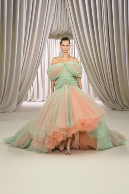 Look 33 du défilé Giambattista Valli