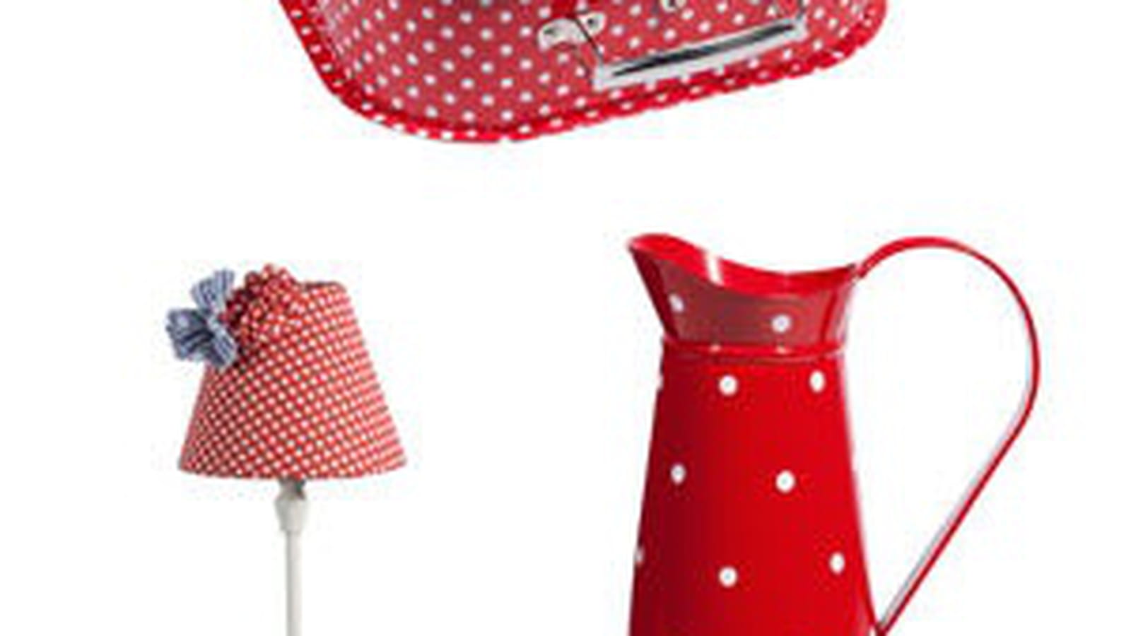 Valisette, lampe et pichet 