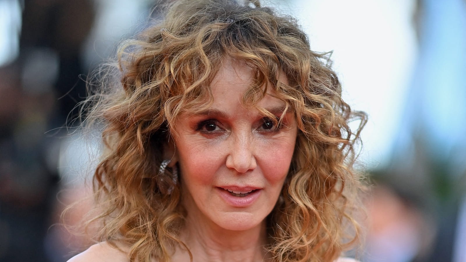 Cheveux frisés