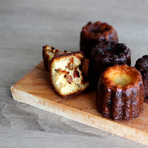 Cannelés salés aux tomates séchées et mozzarella