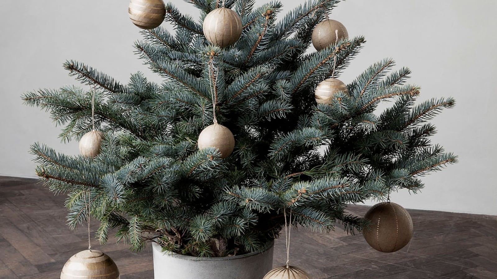 Mini sapin décoré
