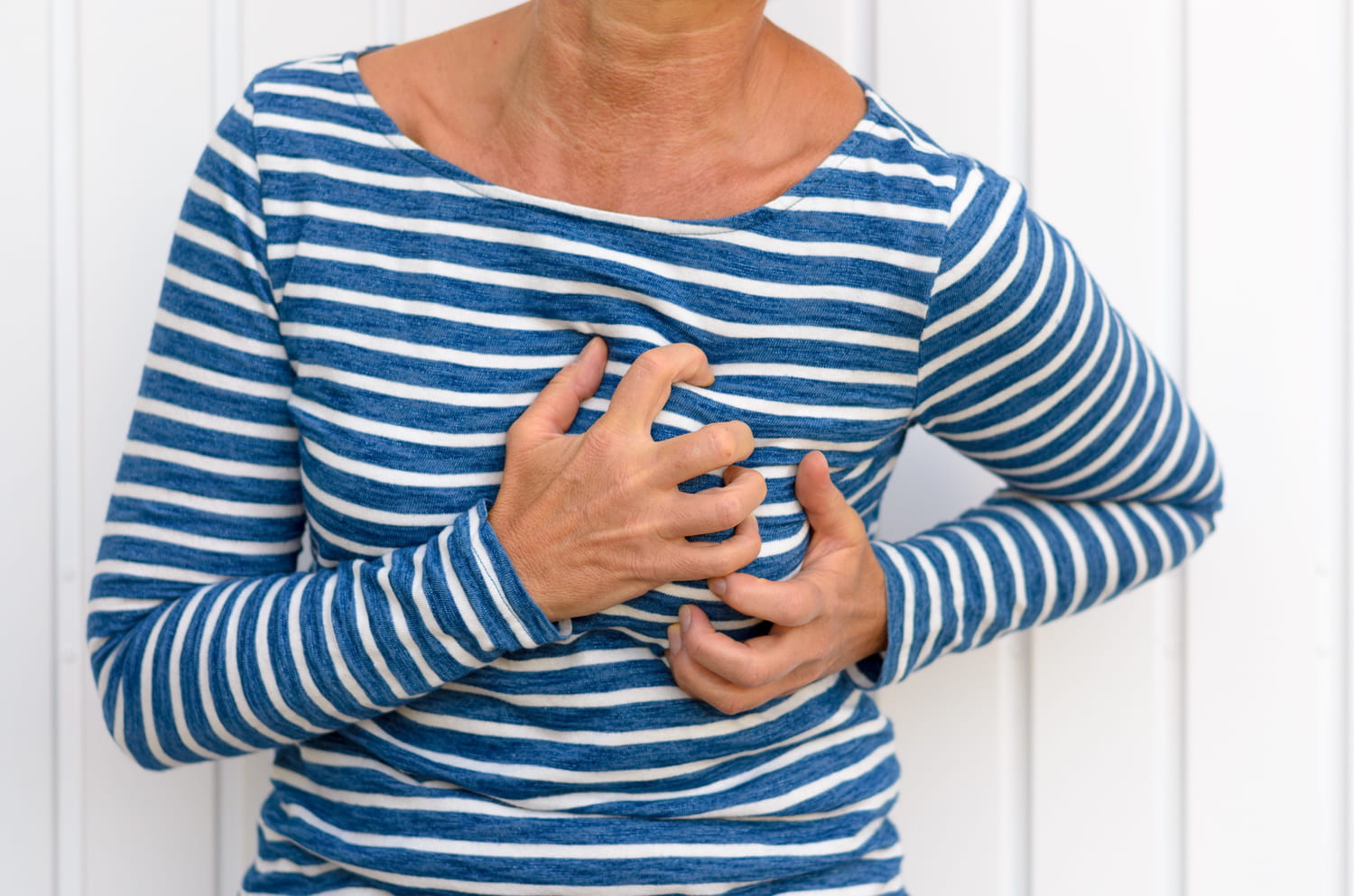 This respiratory disorder is the sign of a pneumothorax, it must be quickly called the 15