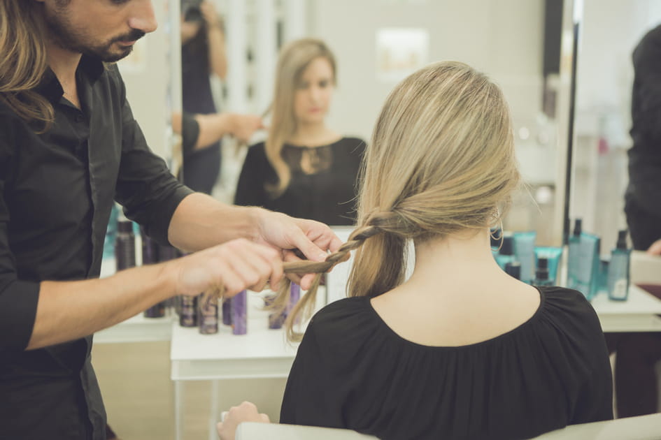 R&eacute;alisation de la premi&egrave;re tresse