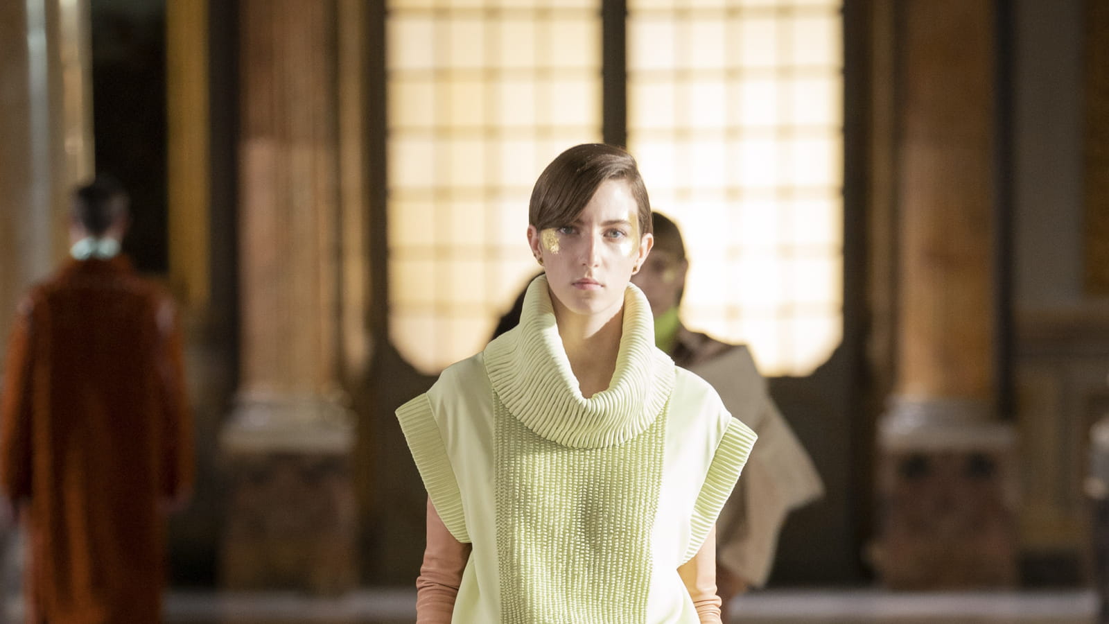Look 33
