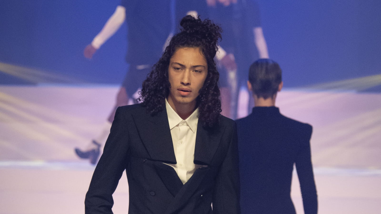 Look 69