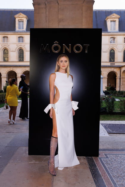 Valentina Ferragni au d&eacute;fil&eacute; M&ocirc;not