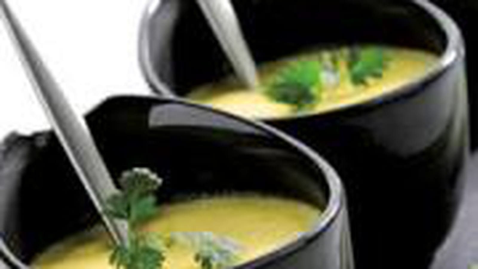 Verrine de mousse d'asperges