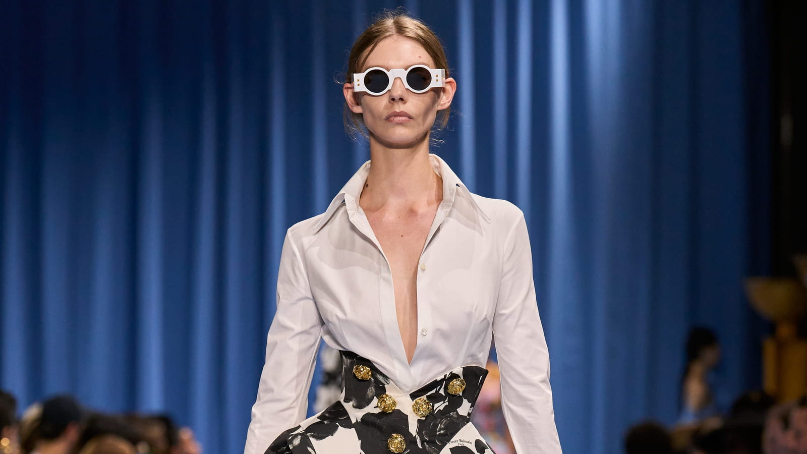 Look 28