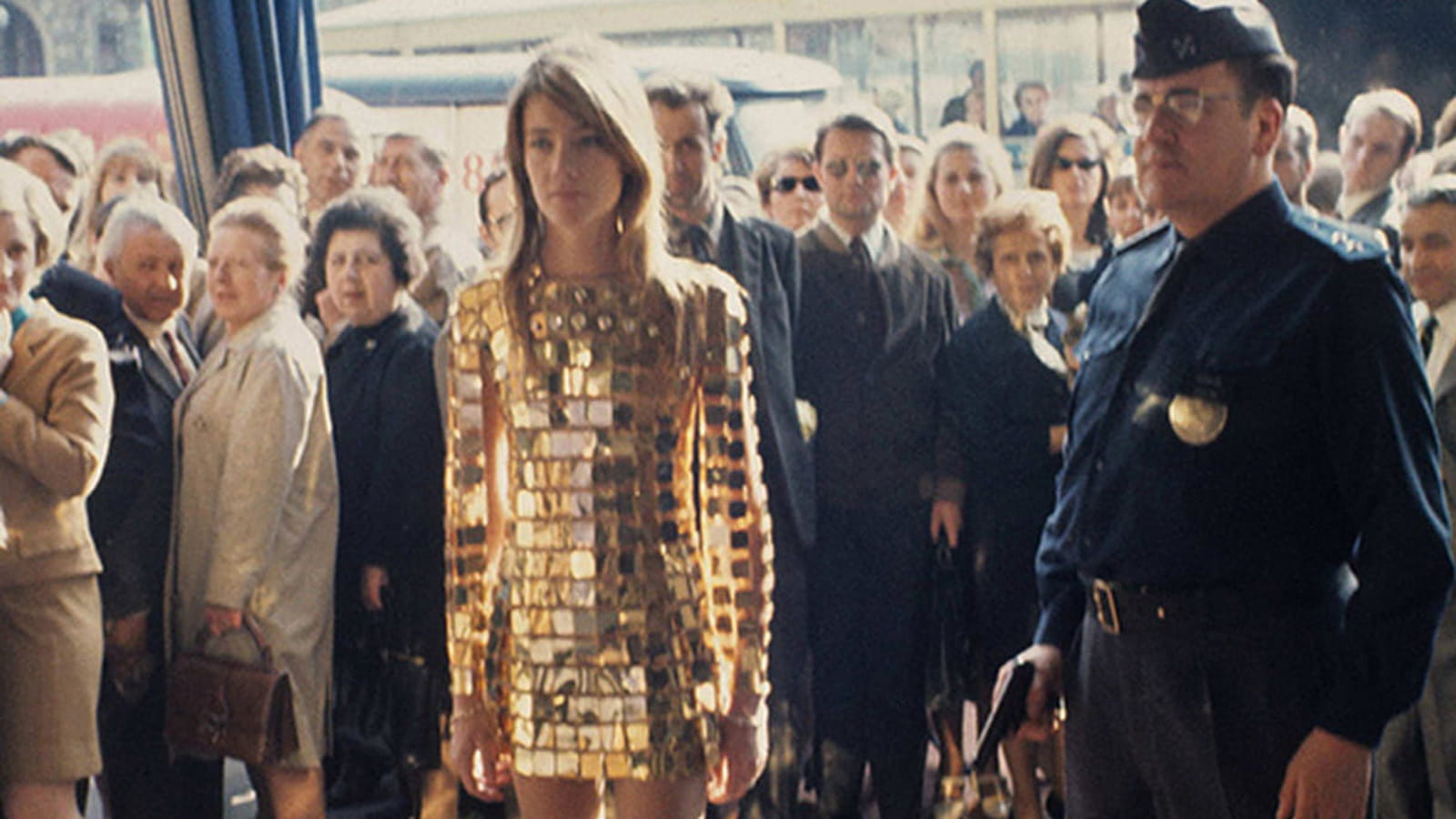 Ces 50 looks de stars en Paco Rabanne sont absolument iconiques