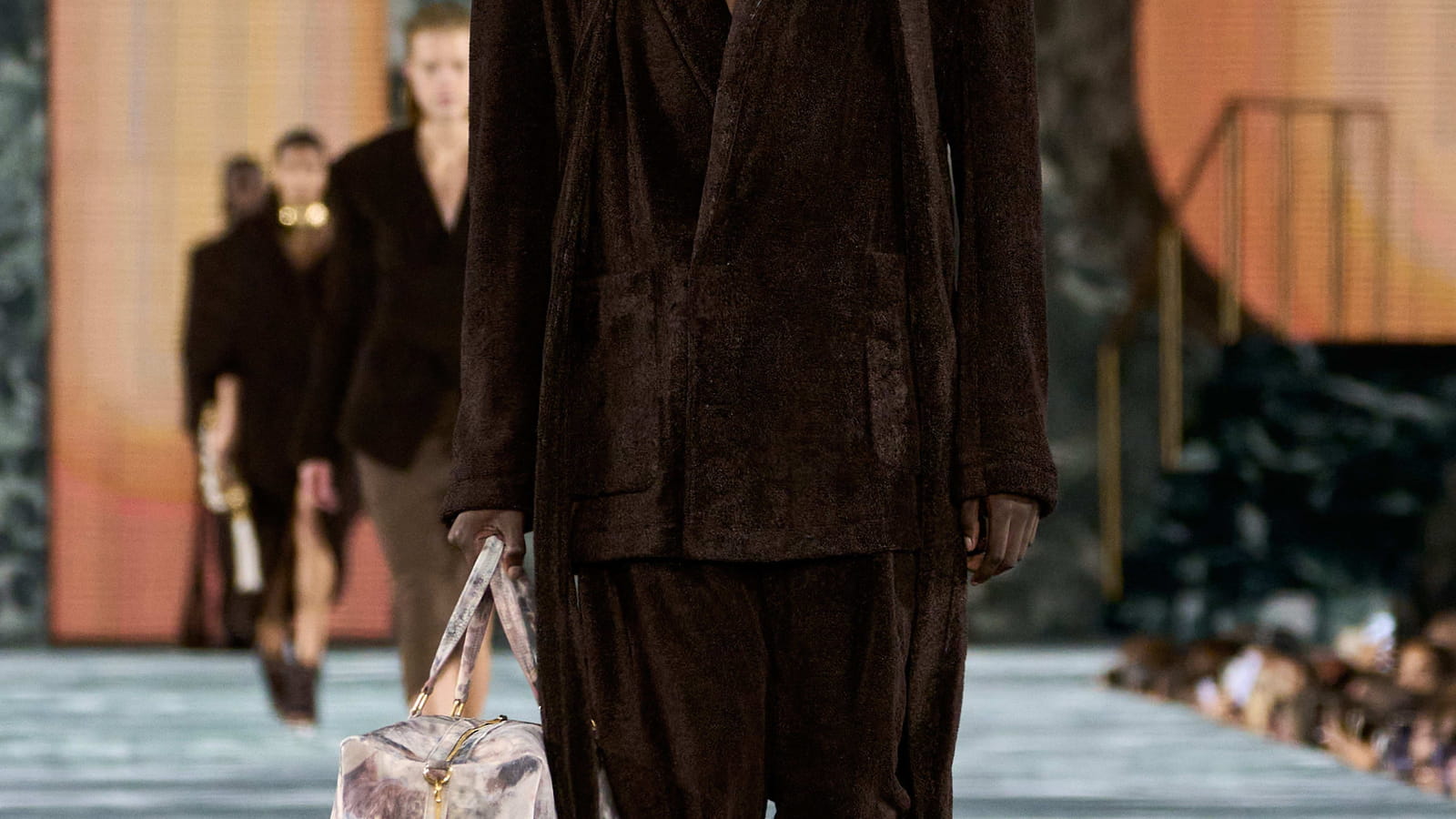 Look 84