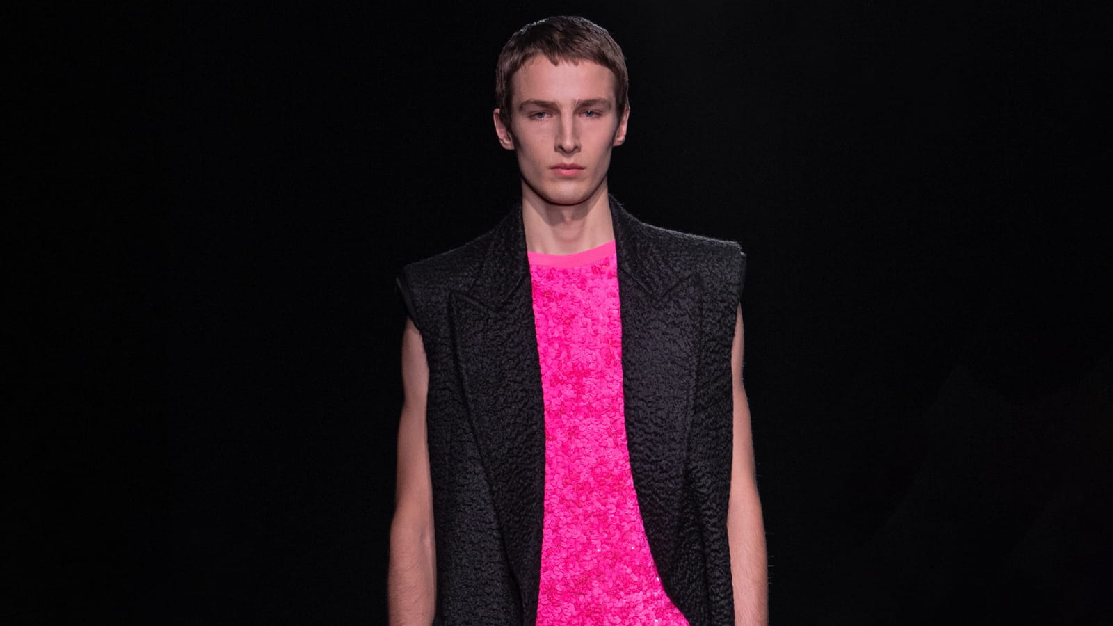 Look 5