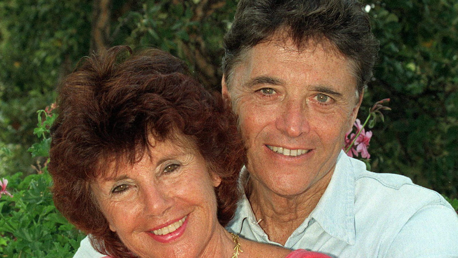 Sacha Distel et sa femme