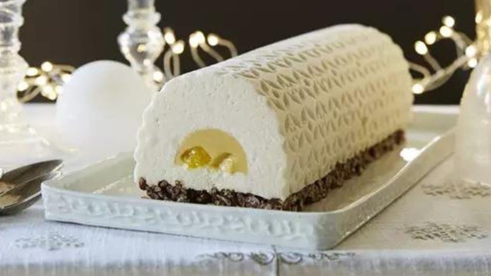 Bûche de Noël exotique à la coco sans lactose