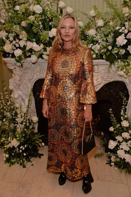 Kate Moss en robe &agrave; sequins