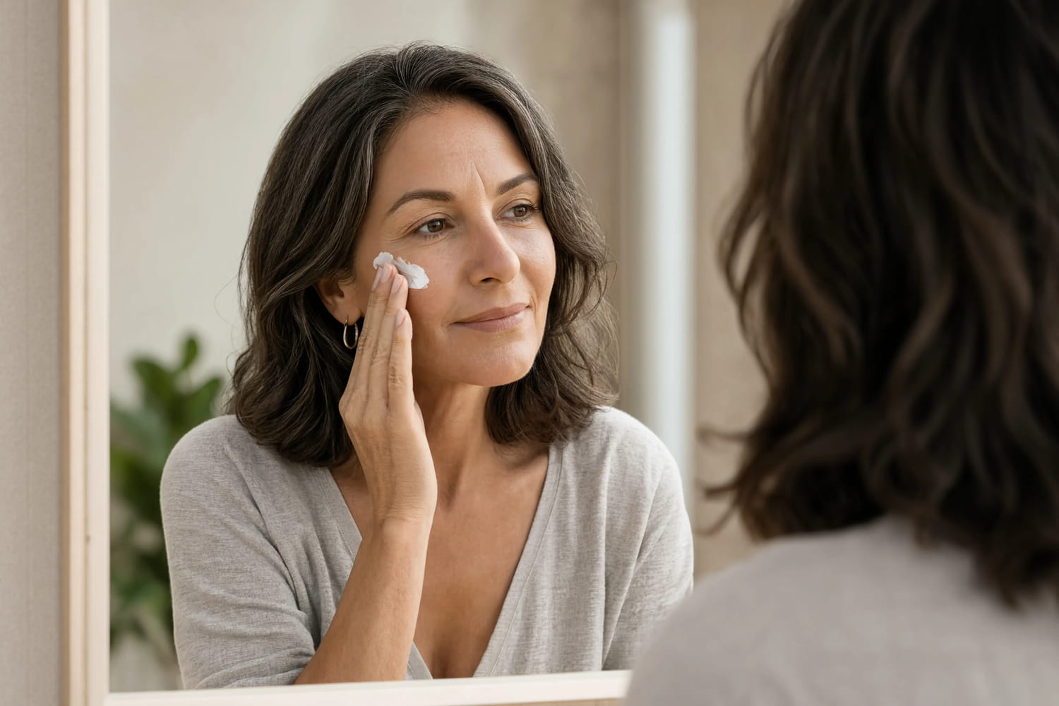 here is the sunscreen that dermatologists have been recommending for years here is the sunscreen that dermatologists have been recommending for years