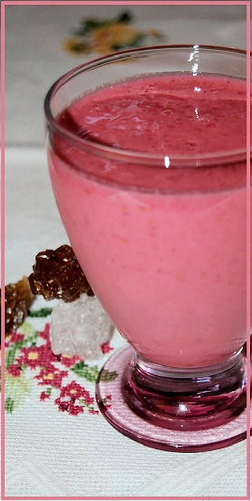 Smoothie framboises-cannelle