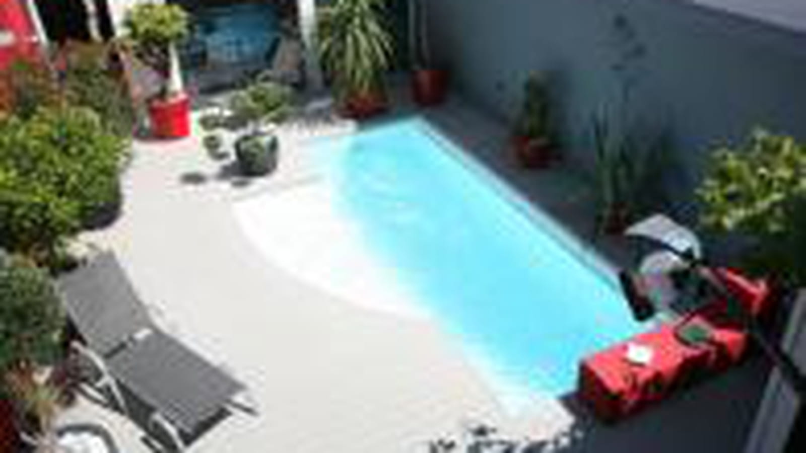Piscine citadine < 30 m² libre : Or