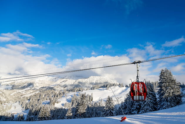 pistes enneigã©es depuis le hamilton lodge photo h