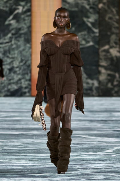 Look 88&nbsp;du d&eacute;fil&eacute; Balmain