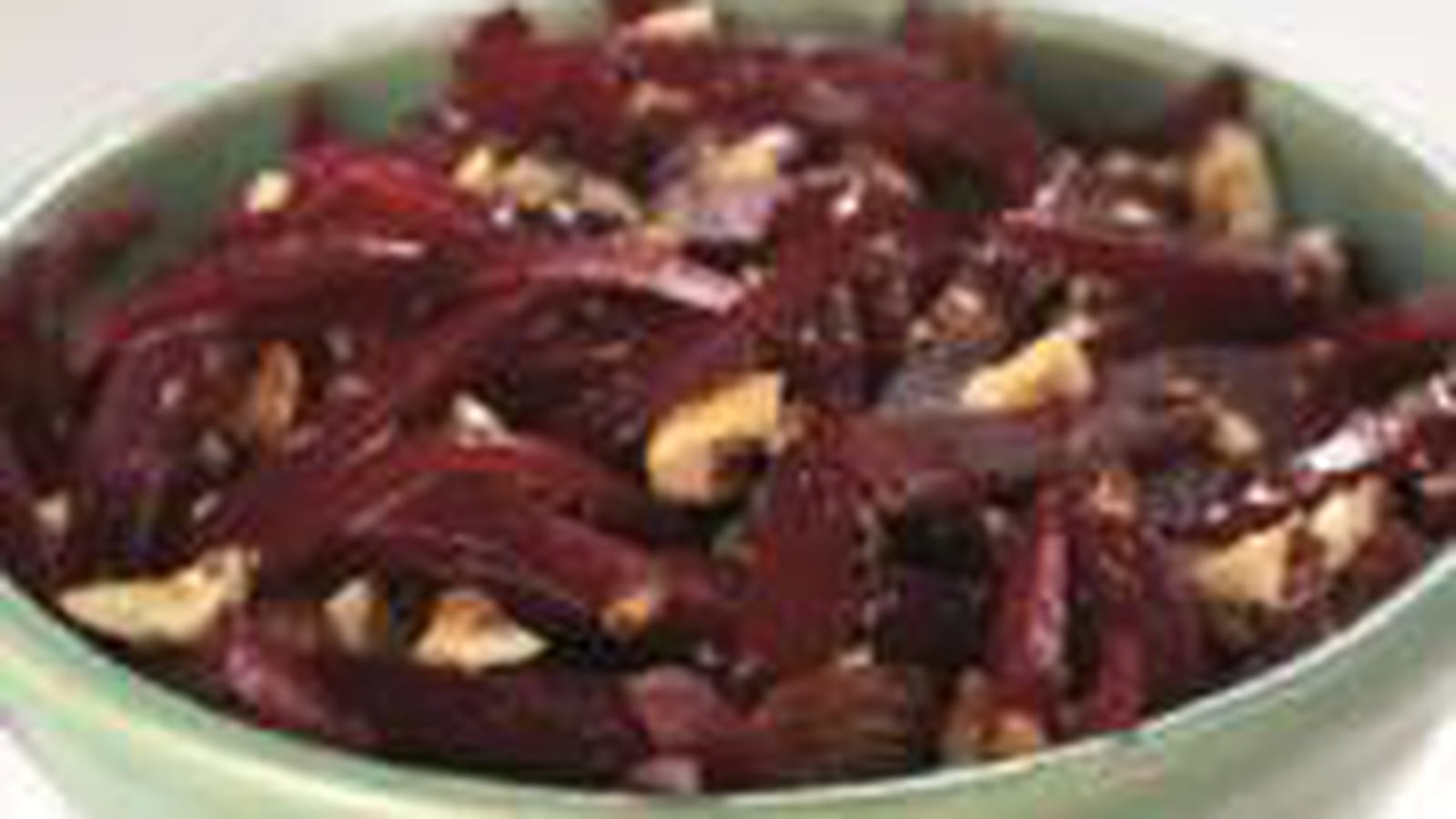 Betterave rouge aux noisettes
