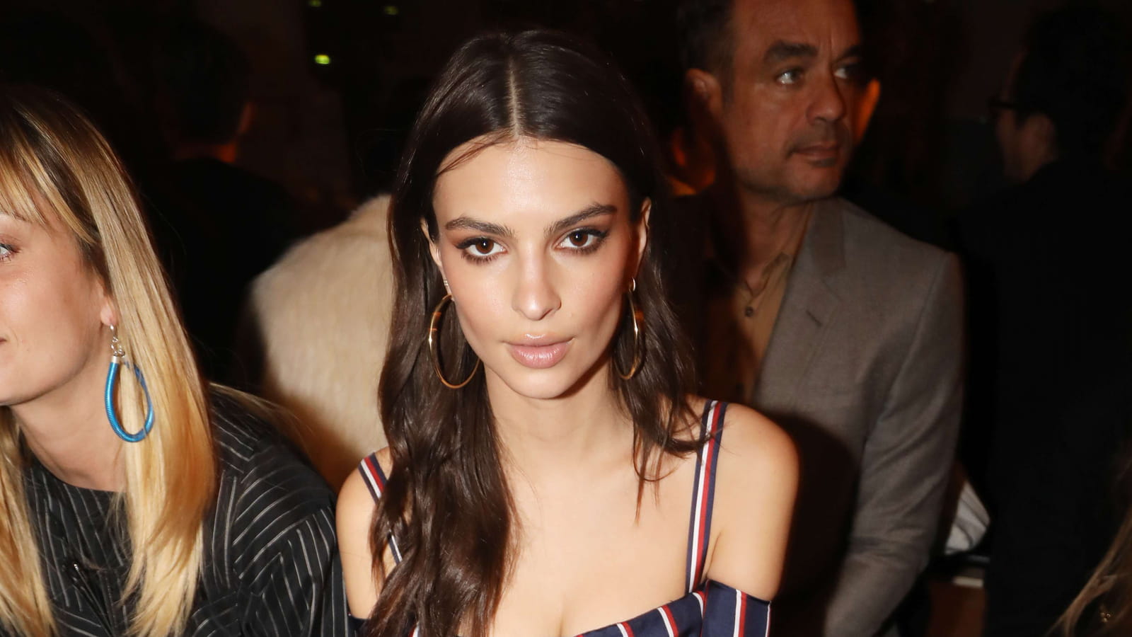  Emily Ratajkowski