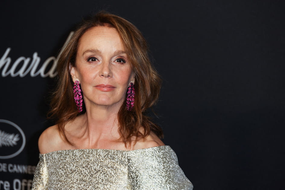 Philippine Leroy-Beaulieu, &eacute;blouissante avec son fard &agrave; paupi&egrave;res cuivr&eacute;