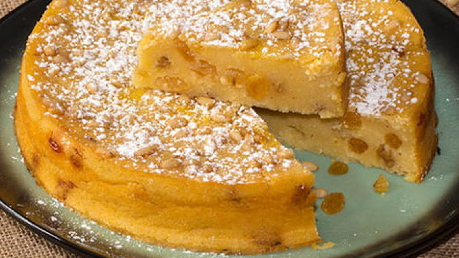 Gâteau de Polenta, ricotta et raisins secs