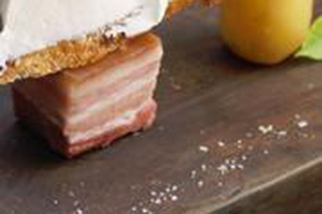 Lard fumé, pomme de terre et St Môret façon tartine
