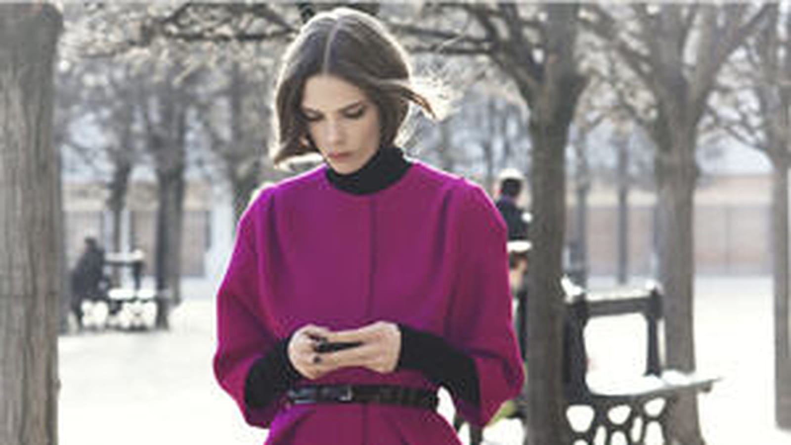 Le manteau framboise de Dior