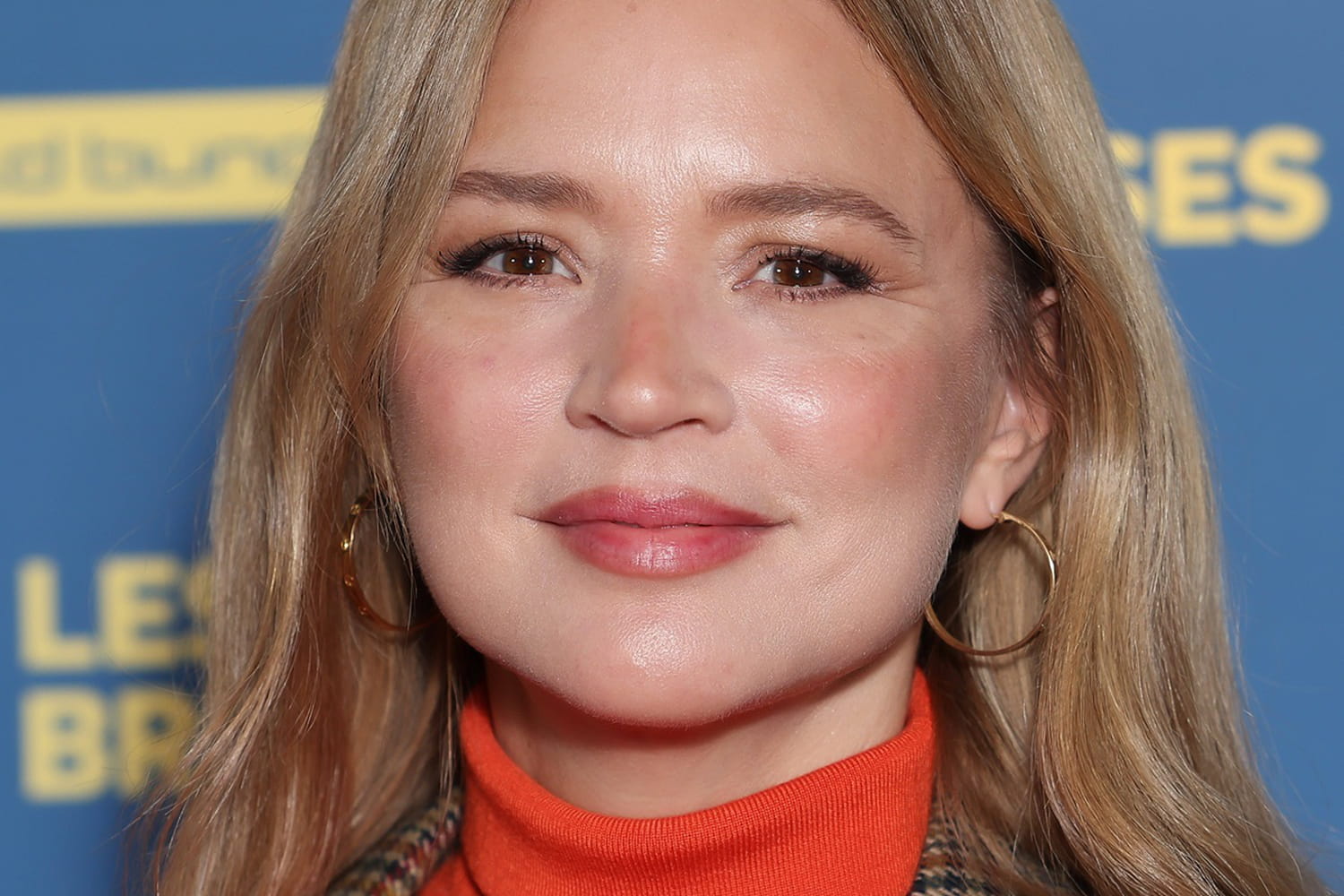 Virginie Efira breaks an essential beauty rule with her winter-warming look Virginie Efira breaks an essential beauty rule with her winter-warming look