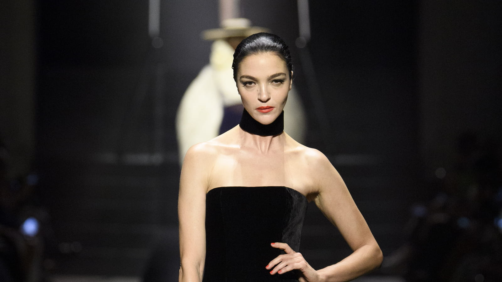 Look 12
