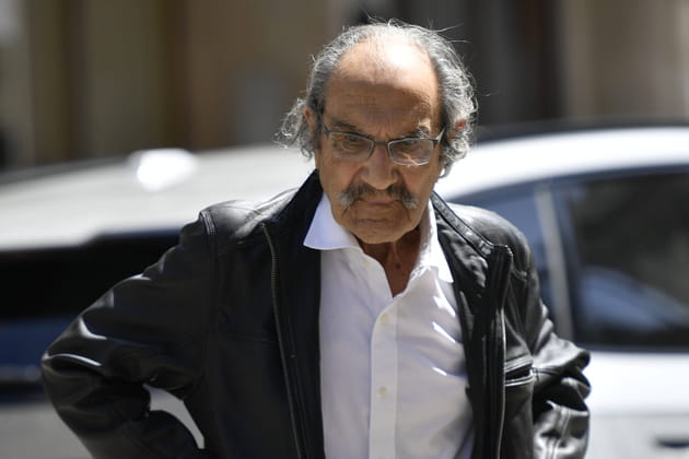 G&eacute;rard Hernandez pr&eacute;sent aux obs&egrave;ques de Sophie Garel &agrave; Boulogne-Billancourt