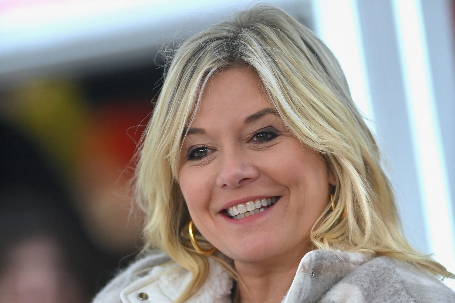 We thought it was forgotten, but this winter, Flavie Flament is bringing back this cult piece from the French wardrobe