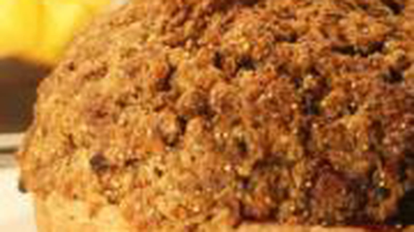 Dôme au quinoa, fraises et mangues