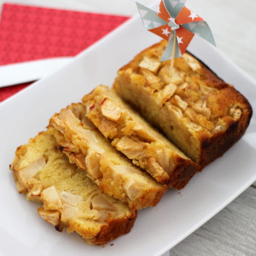Cake aux pommes tout moelleux
